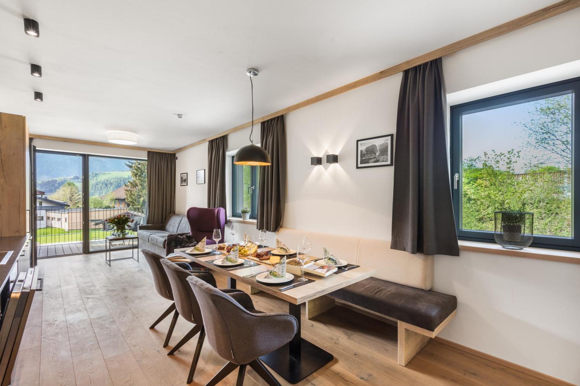 Emma Deluxe Aparthotel Ganzjaehrig Beheizter Aussenpool Piesendorf Exterior foto